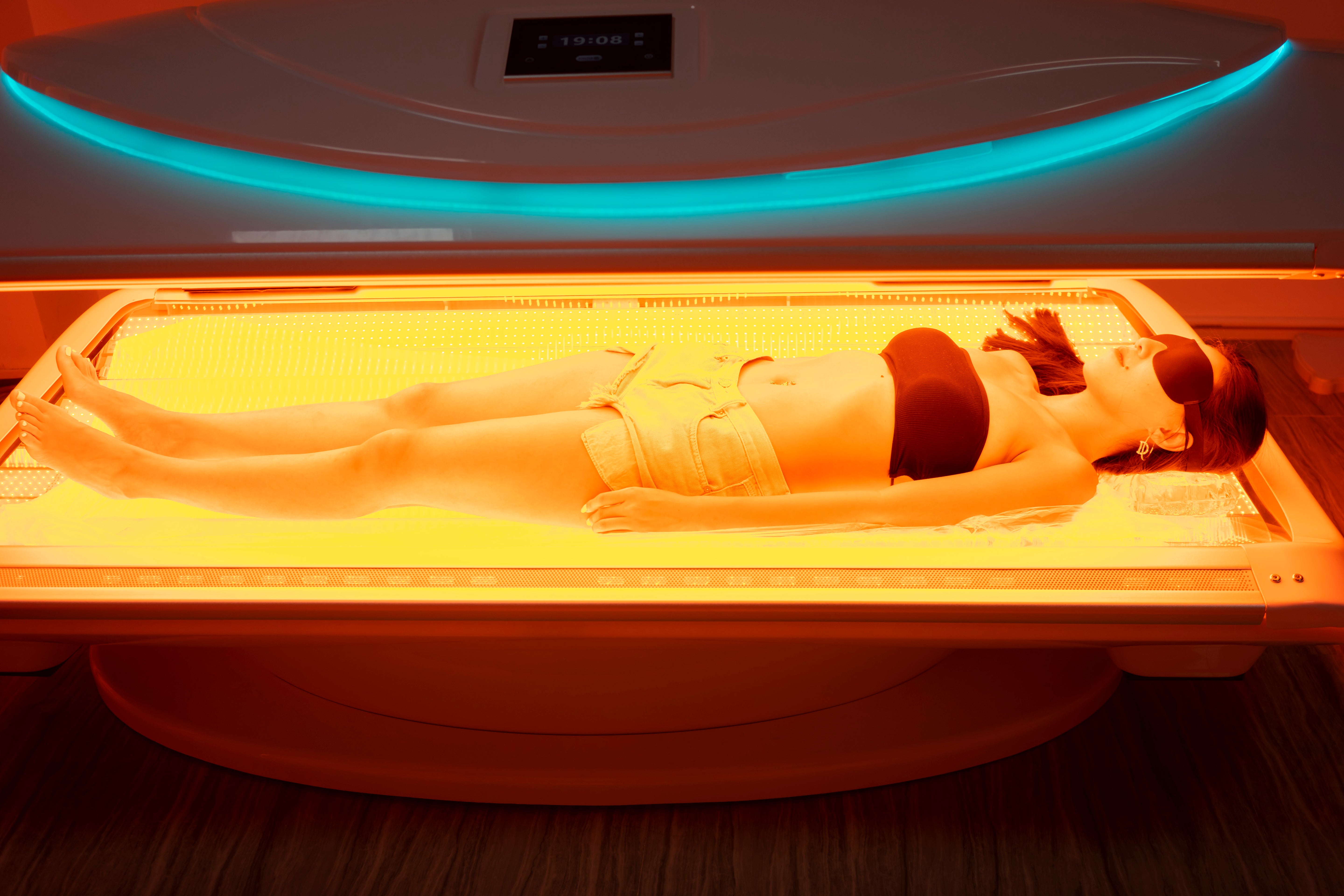 Merican Red Light Therapy Bed MMB