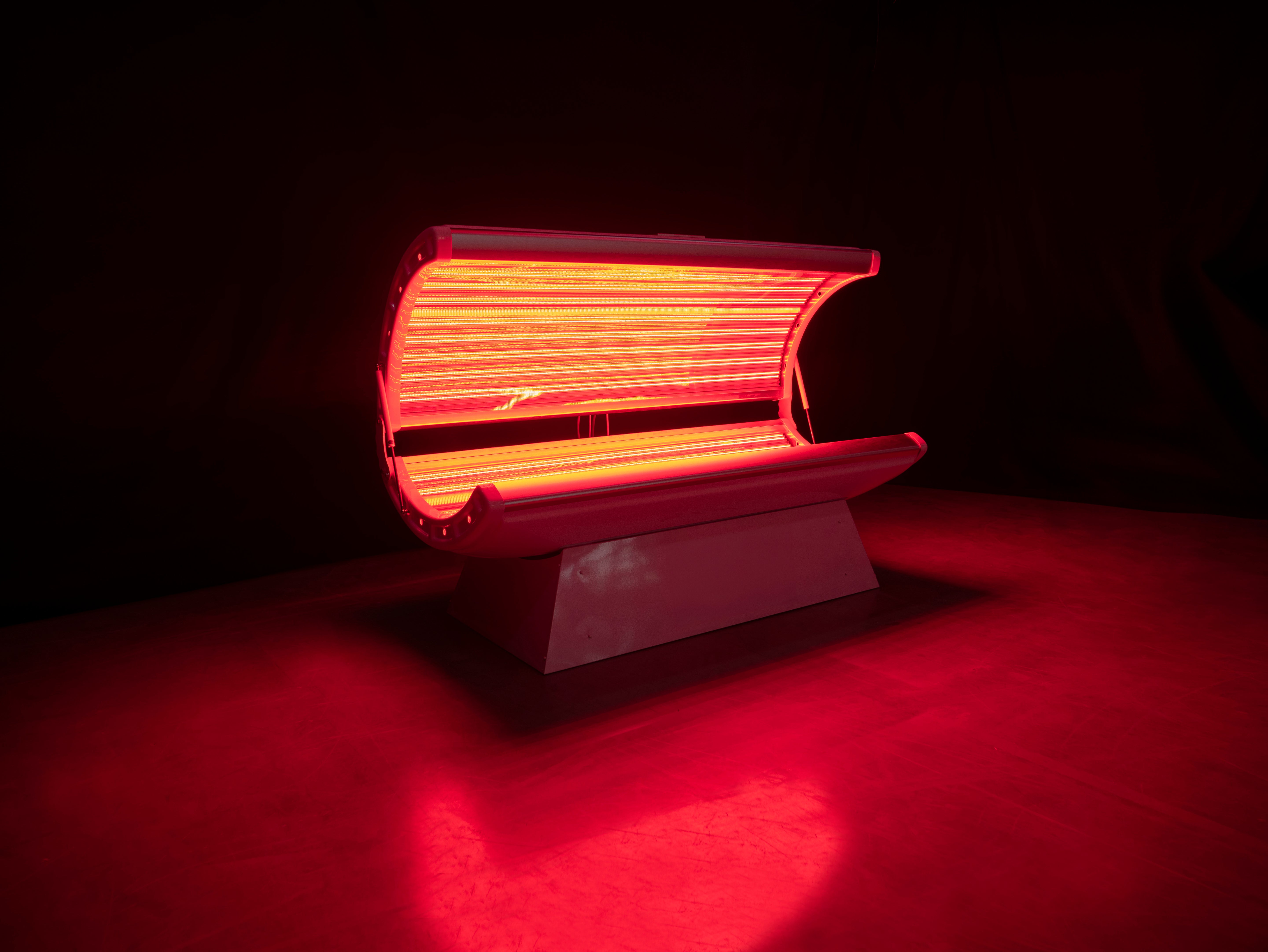 Merican Red Light Therapy Bed M4