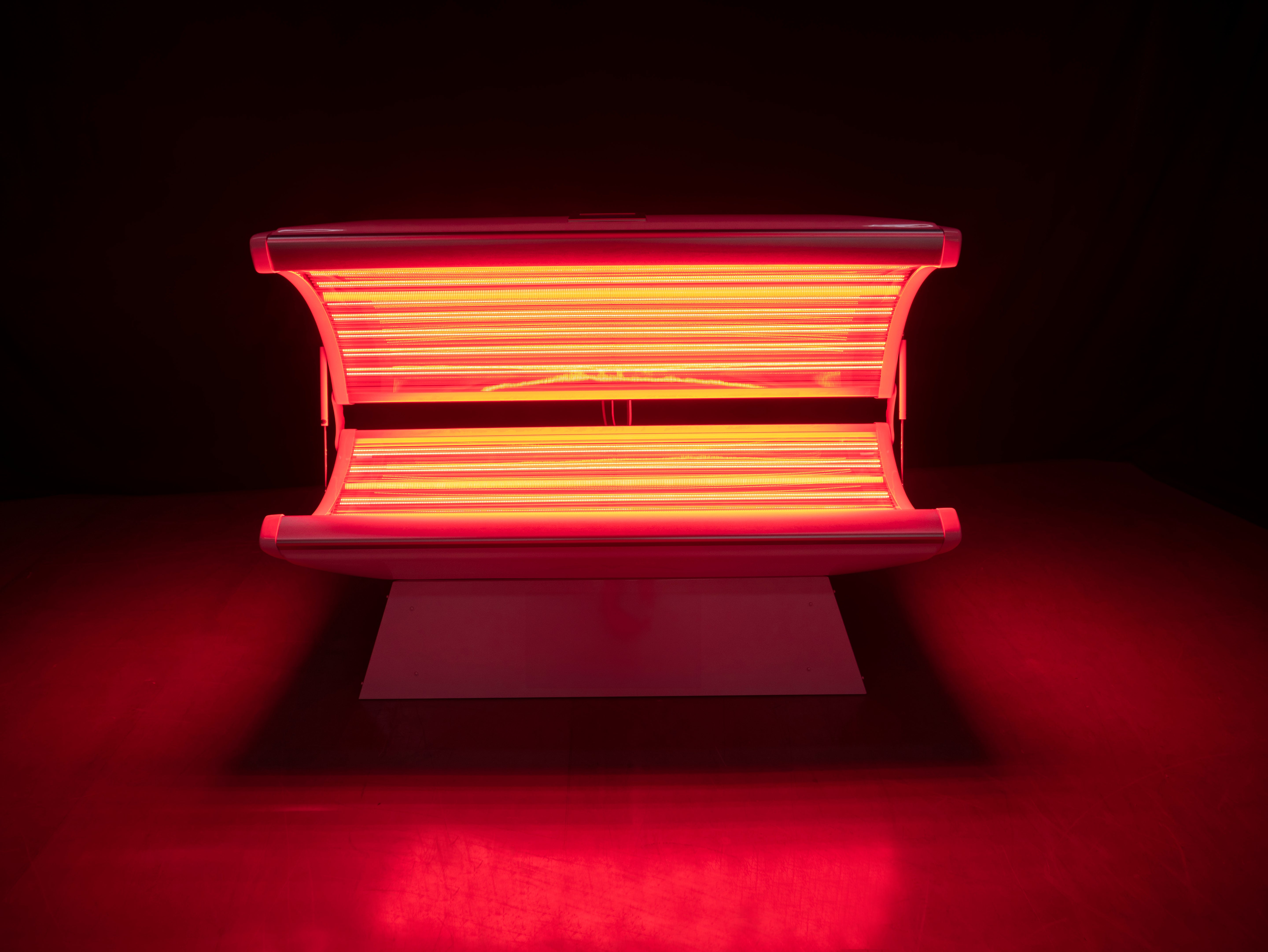 Merican Red Light Therapy Bed M4